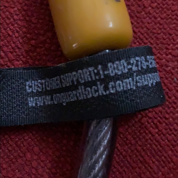 ON GUARD CHAIN POLICE BEAST FOR LOCK BNWOT - Picture 3 of 5